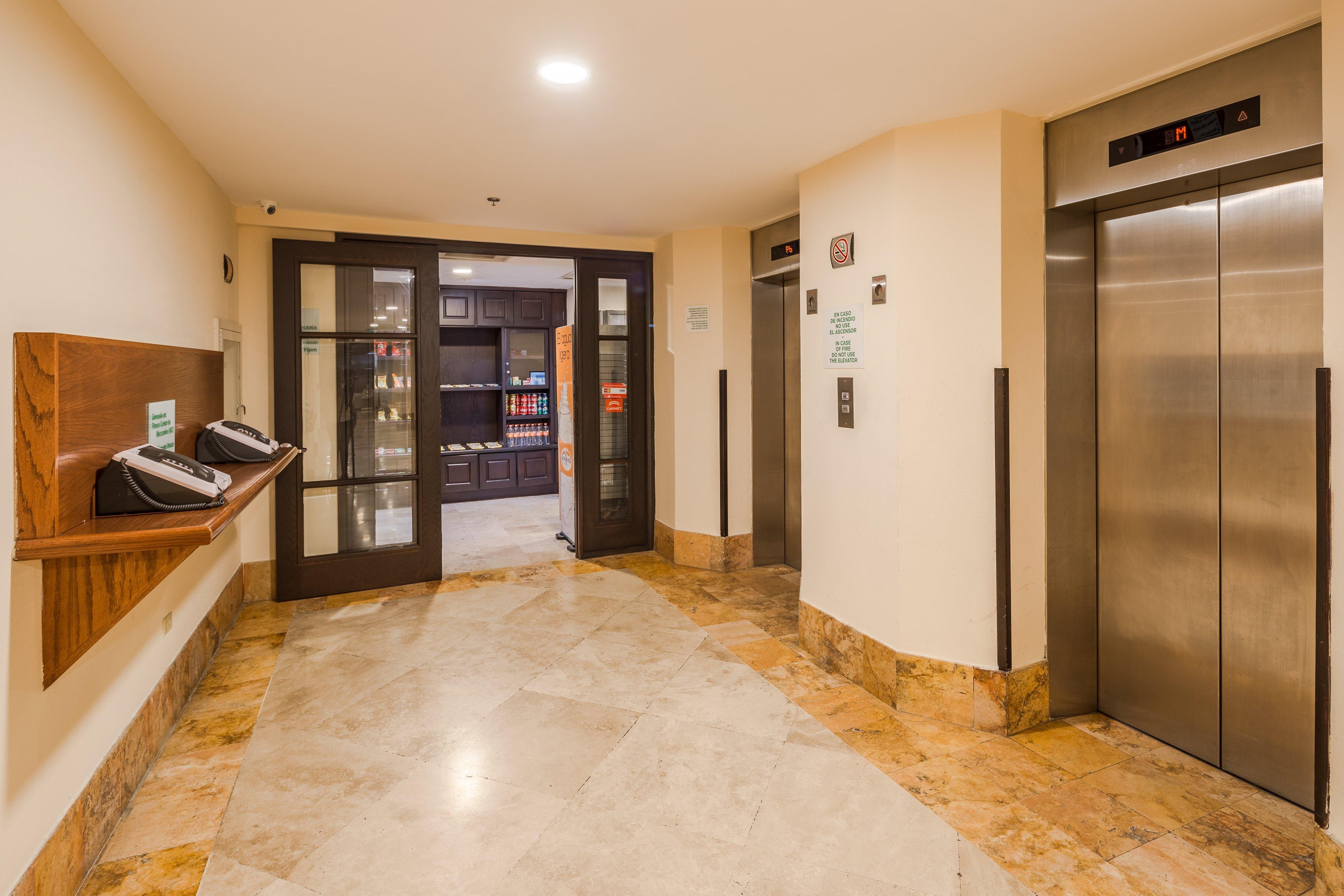 Holiday Inn Monterrey Valle, An Ihg Hotel Εξωτερικό φωτογραφία